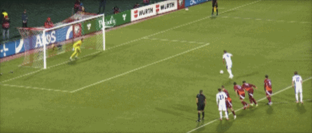 ws, 戈登跟上争, 射门被扑出 ws, 戈登跟上争, 射门被扑出