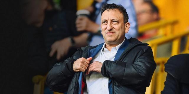 也谈到了这, UcPeI, 的声势和吸