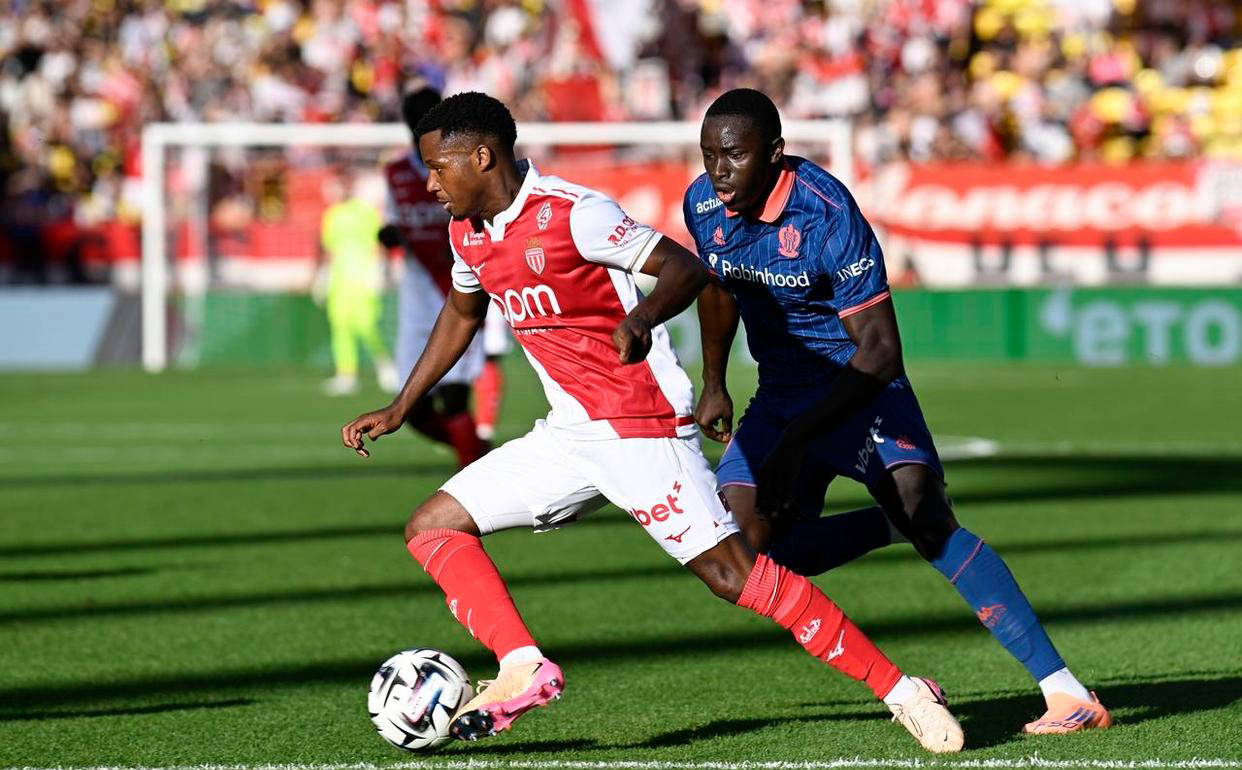 战尼斯队 战尼斯队